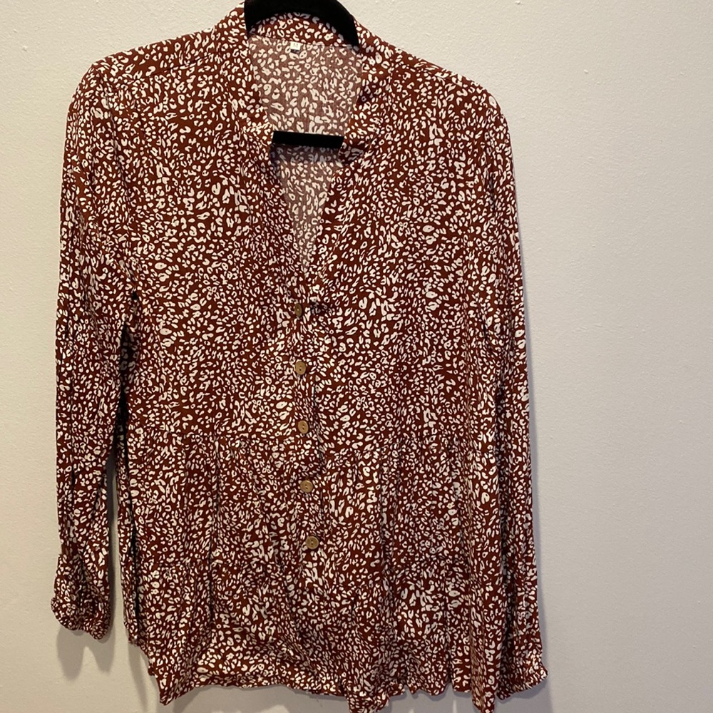 Women’s Top size Medium NWOT
